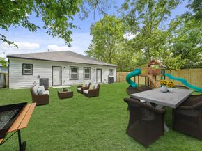 4338 Brinkley St A/B, Houston TX 77051