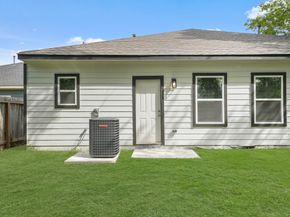 4338 Brinkley St A/B, Houston TX 77051