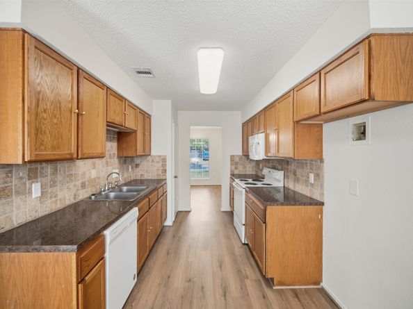 17819 Fieldglen Drive, Houston TX 77084