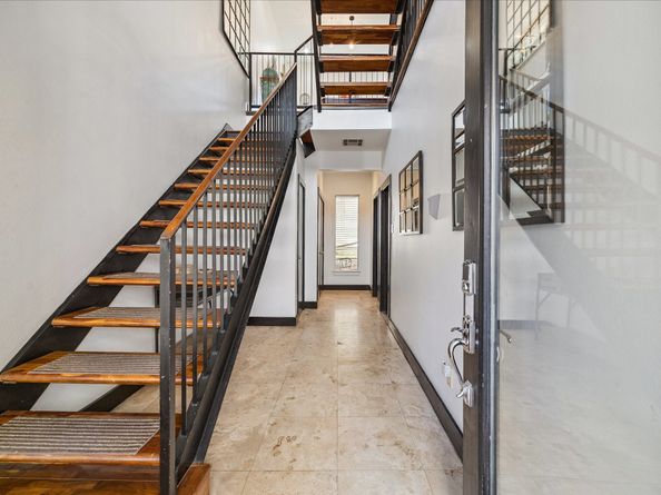 908 Hutchins Street, Houston TX 77003