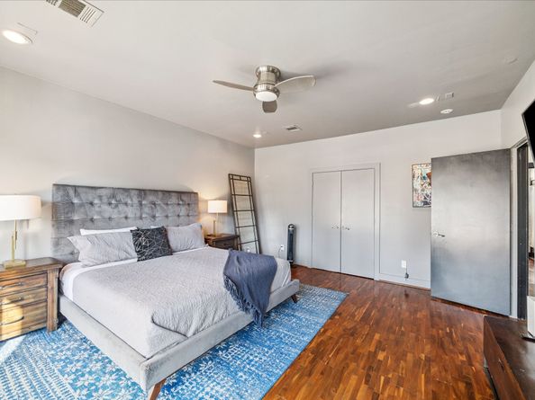 908 Hutchins Street, Houston TX 77003