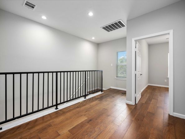 326 Gans Street A, Houston TX 77029