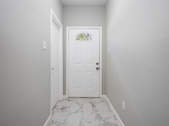 326 Gans Street A, Houston TX 77029