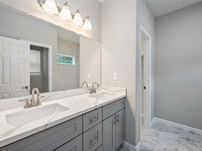 326 Gans Street A, Houston TX 77029