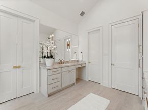 710 E 18th Street, Houston TX 77008