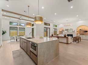 710 E 18th Street, Houston TX 77008