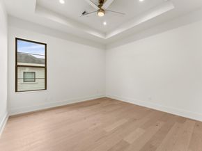710 E 18th Street, Houston TX 77008