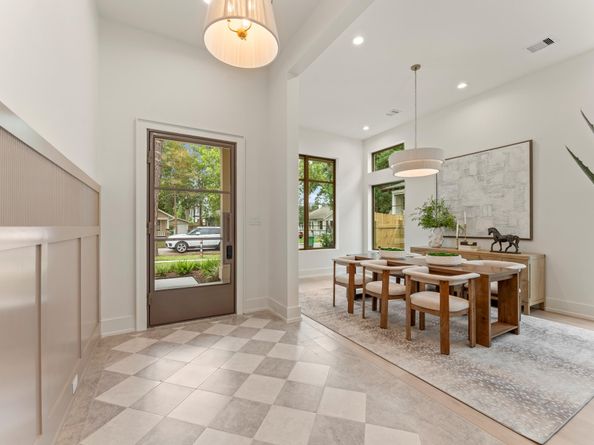 710 E 18th Street, Houston TX 77008