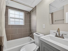 2803 Cleburne Street 4, Houston TX 77004