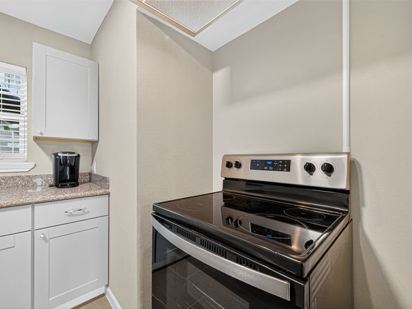 2803 Cleburne Street 4, Houston TX 77004