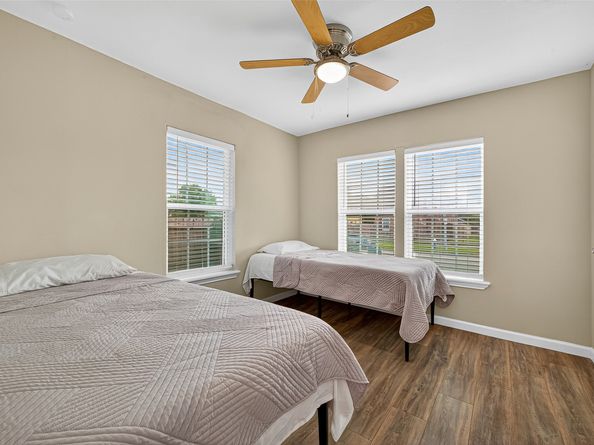 2803 Cleburne Street 4, Houston TX 77004