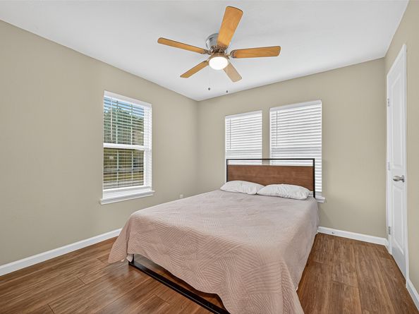 2803 Cleburne Street 4, Houston TX 77004