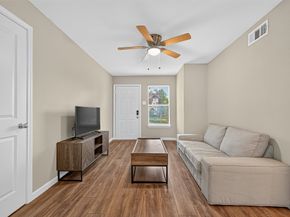 2803 Cleburne Street 4, Houston TX 77004