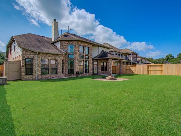 13719 Kingston River Lane, Houston TX 77044