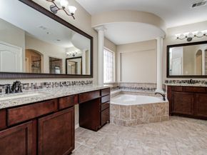 13719 Kingston River Lane, Houston TX 77044