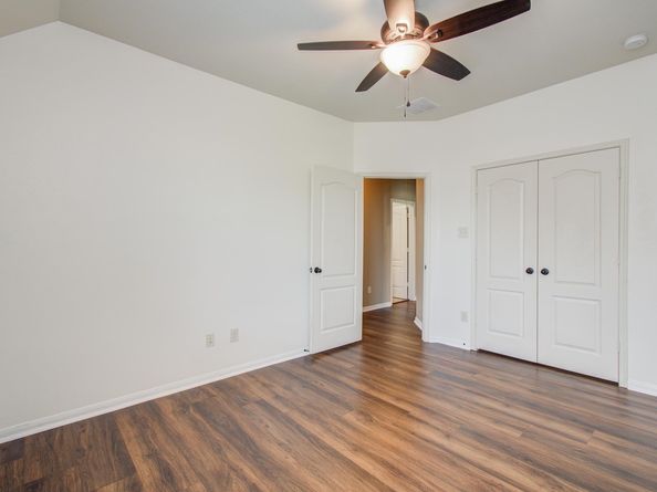 13719 Kingston River Lane, Houston TX 77044