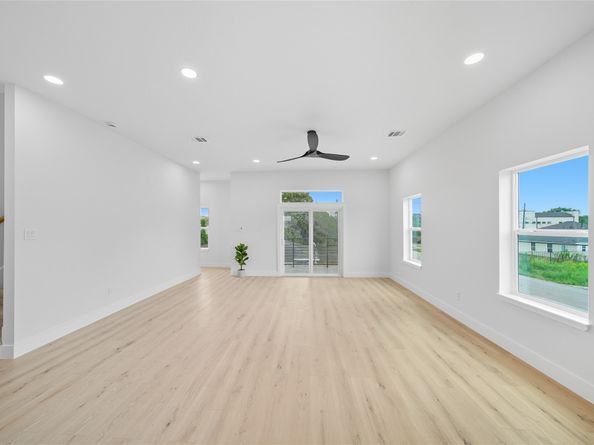 4749 Wilmington Street A, Houston TX 77033