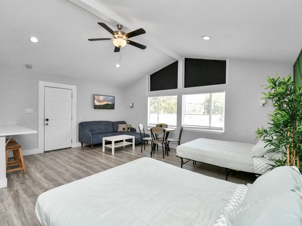 5114 Grantwood Street, Houston TX 77004