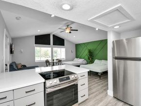 5114 Grantwood Street, Houston TX 77004