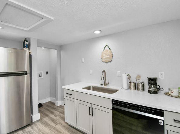 5114 Grantwood Street, Houston TX 77004