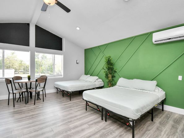 5114 Grantwood Street, Houston TX 77004