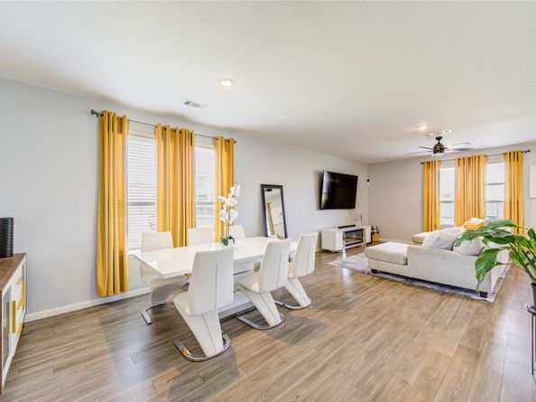 6711 Forbes Run Drive, Houston TX 77075