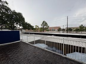2700 Bellefontaine Street A24, Houston TX 77025