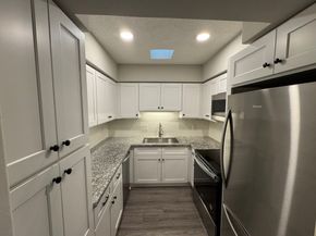 2700 Bellefontaine Street A24, Houston TX 77025