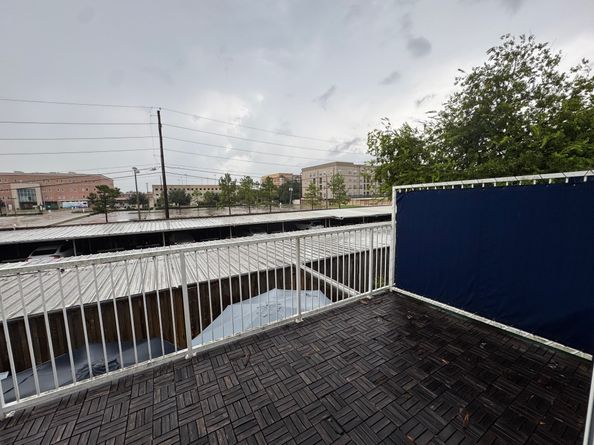 2700 Bellefontaine Street A24, Houston TX 77025