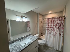 2700 Bellefontaine Street A24, Houston TX 77025