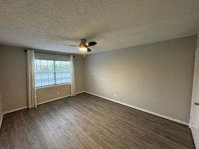 2700 Bellefontaine Street A24, Houston TX 77025