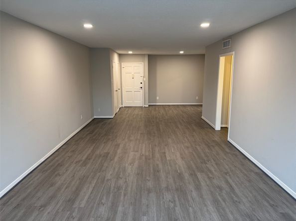 2700 Bellefontaine Street A24, Houston TX 77025