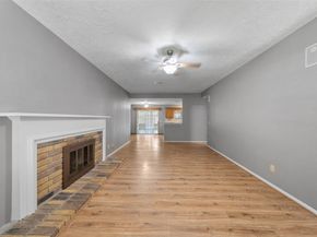 7 Rockridge Court, The Woodlands TX 77381