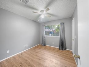 7 Rockridge Court, The Woodlands TX 77381