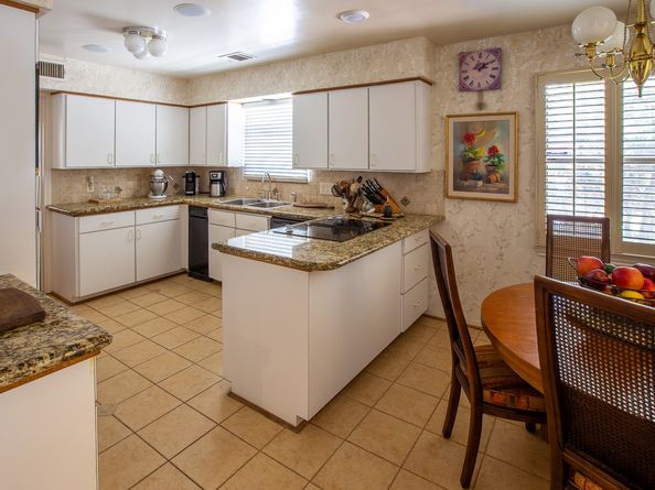 7918 Fairdale Lane, Houston TX 77063
