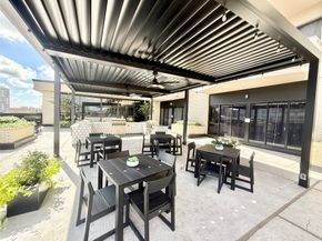 2016 Main Street 1704, Houston TX 77002