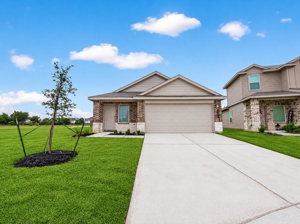 2074 Legacy Hills Drive, Houston TX 77067