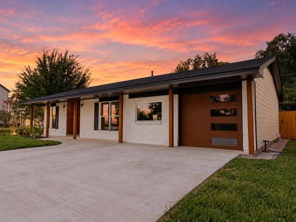 1903 Sedgie Drive, Houston TX 77080