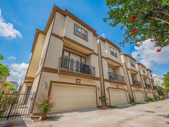 2604 Bevis Street E, Houston TX 77008