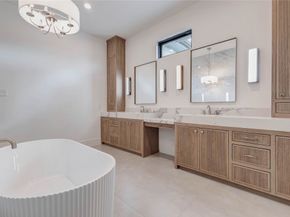 1241 Du Barry Lane, Houston TX 77018