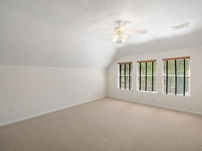 7 Sovereign Way, Conroe TX 77384