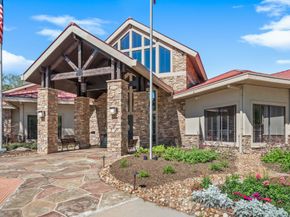 7 Sovereign Way, Conroe TX 77384