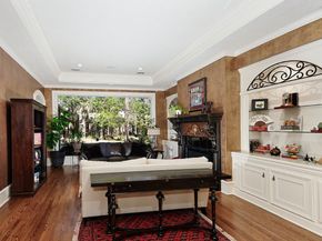 22 W Bracebridge Circle, The Woodlands TX 77382