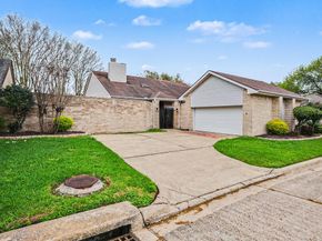 1723 Linfield Way, Houston TX 77058