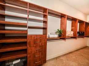 13819 Laurel Colony Trail, Houston TX 77059