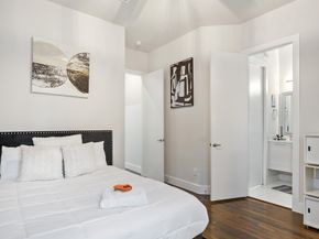 2106 Dennis Street, Houston TX 77004
