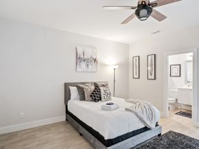 2106 Dennis Street, Houston TX 77004