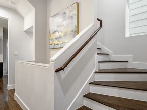 2106 Dennis Street, Houston TX 77004