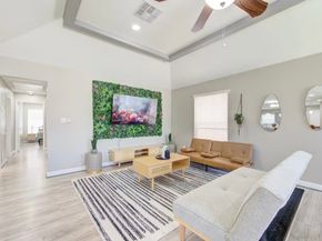 6131 Gladewell Drive, Houston TX 77072