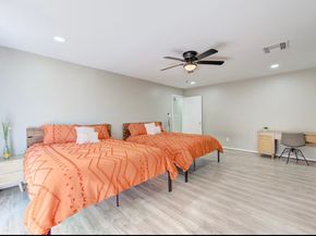 6131 Gladewell Drive, Houston TX 77072